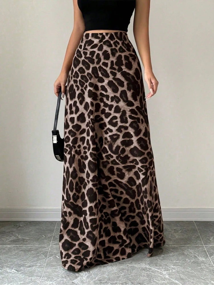 Leopard Print High-Waisted Maxi Skirt - Byyde
