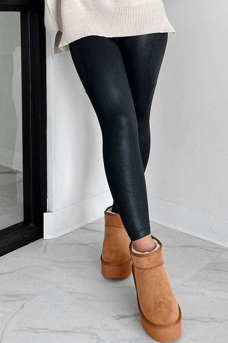 Pocketed V-Cut Waist Leggings - Byyde
