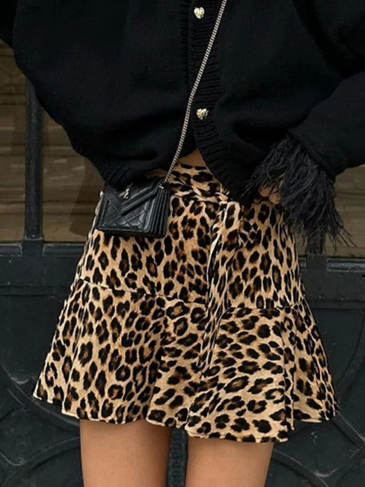Leopard Print Mini Skirt - Byyde