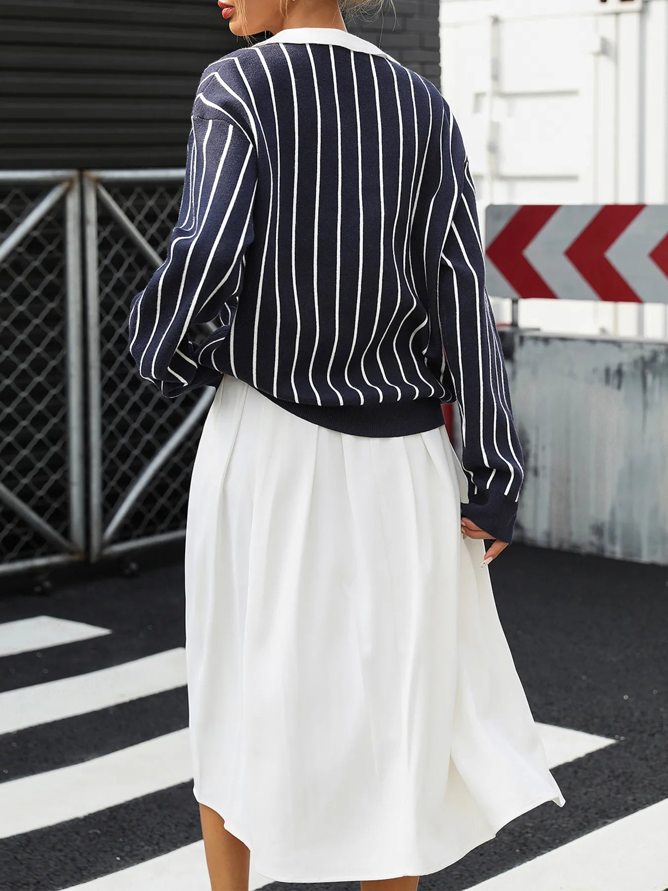 Stripe Contrast Collar Long Sleeve Knit Top - Byyde