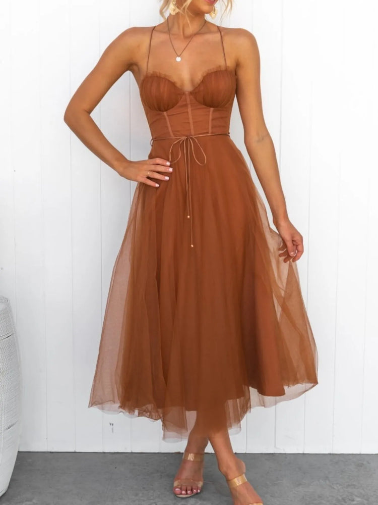 Sweetheart Neck Tulle Midi Dress - Byyde