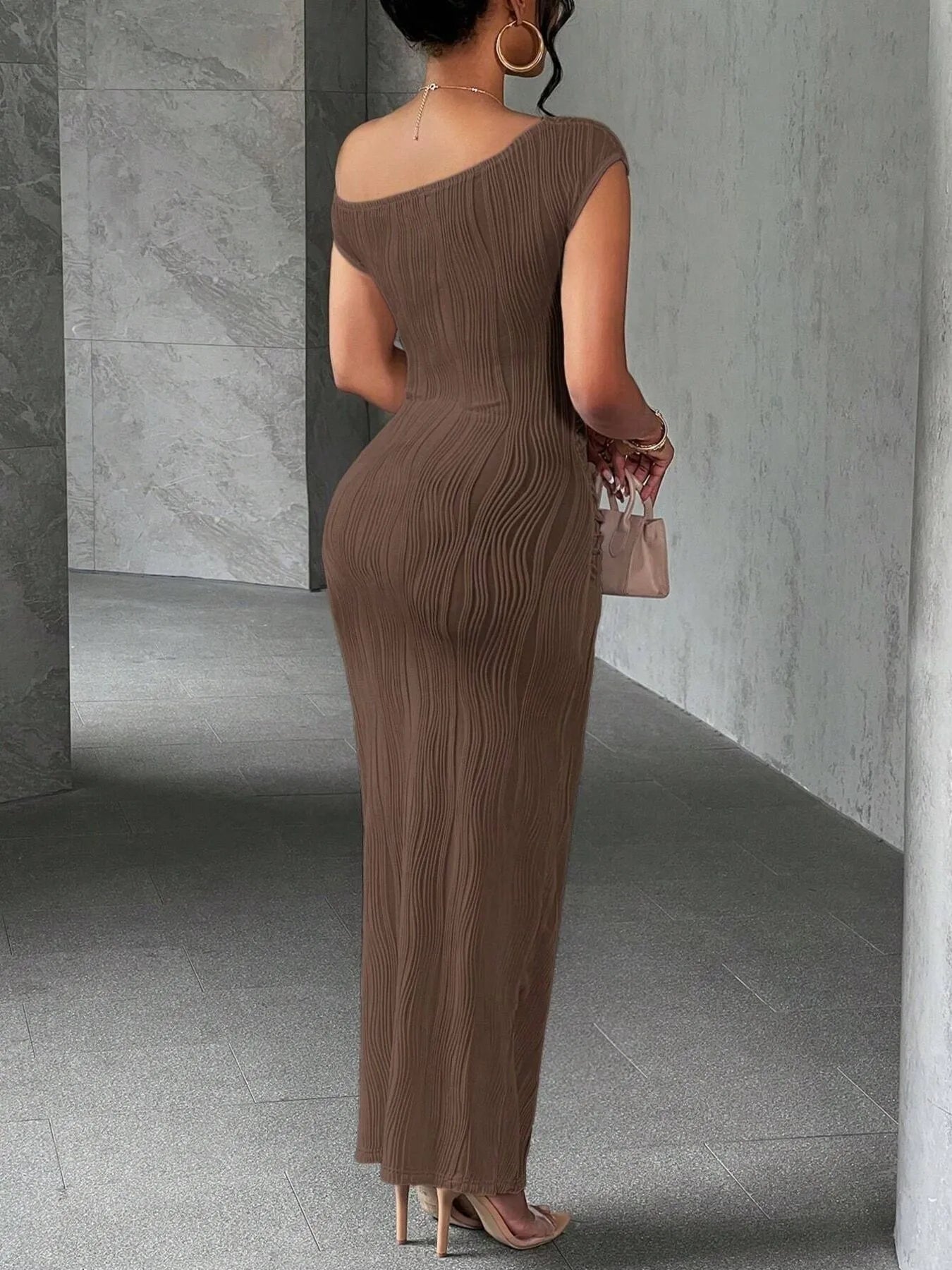 Textured Single Shoulder Bodycon Maxi Dress - Byyde