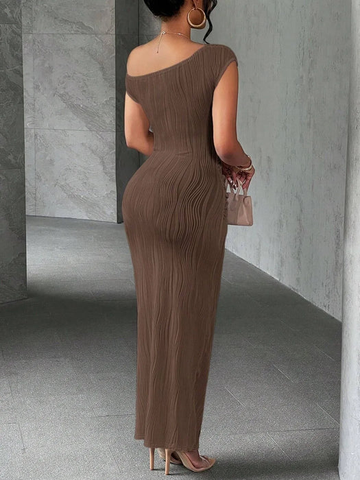 Textured Single Shoulder Bodycon Maxi Dress - Byyde