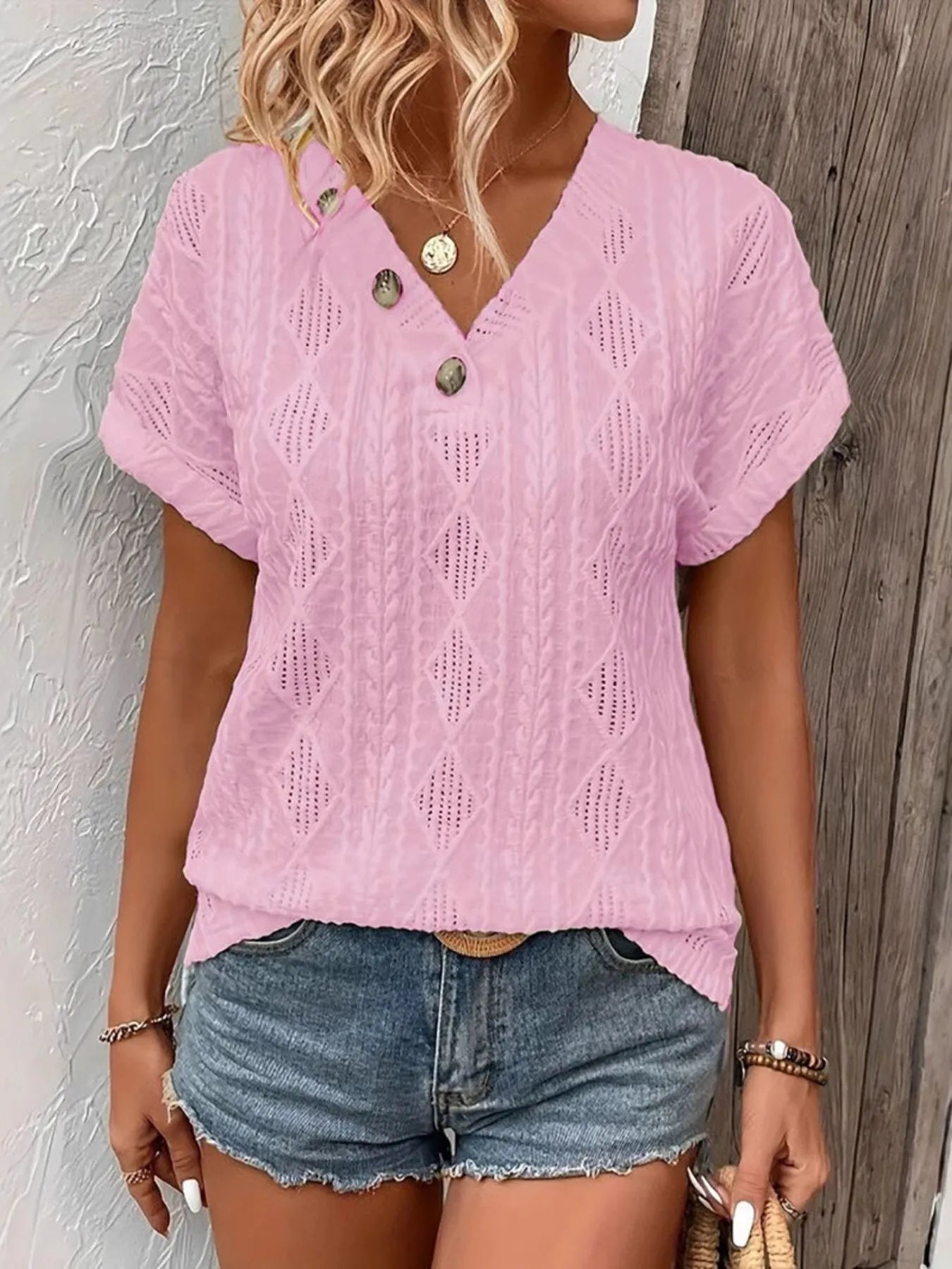 Textured V-Neck Short Sleeve Top - Byyde