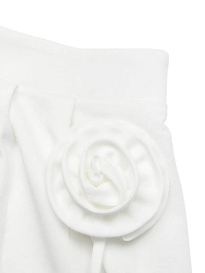 3D Flower Applique High-Waisted Shorts - Byyde
