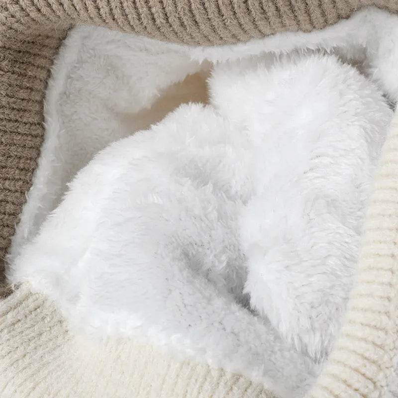 Color Block Knit Hat with Pom-pom - Byyde