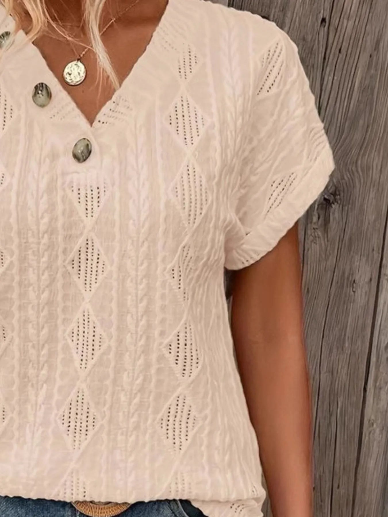Textured V-Neck Short Sleeve Top - Byyde