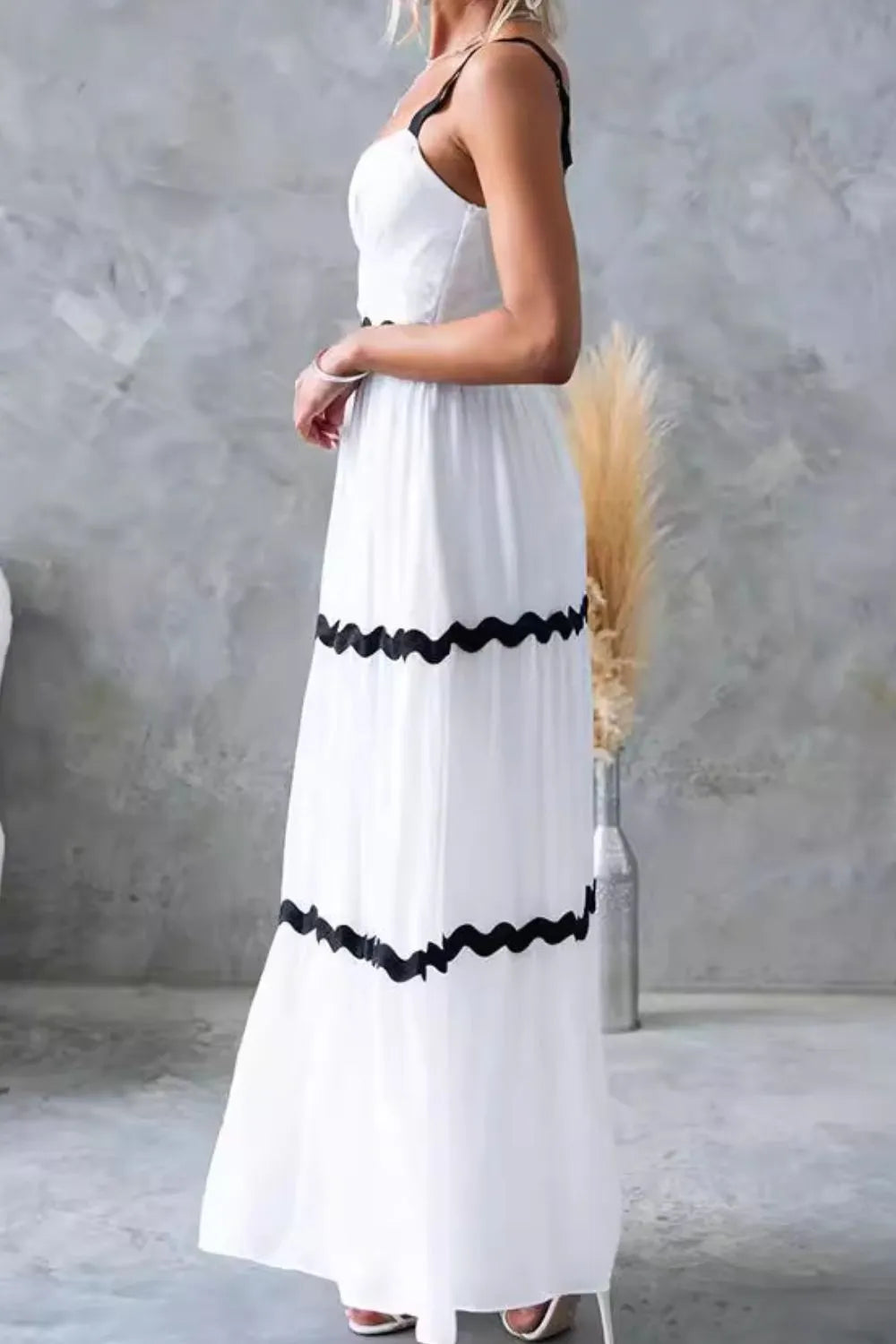Tiered Maxi Dress with Scalloped Trim - Byyde