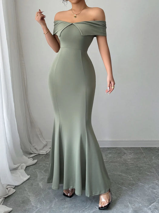 Off-Shoulder Mermaid Maxi Dress - Byyde