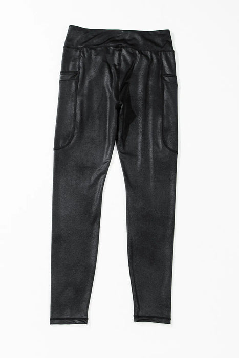 Pocketed V-Cut Waist Leggings - Byyde